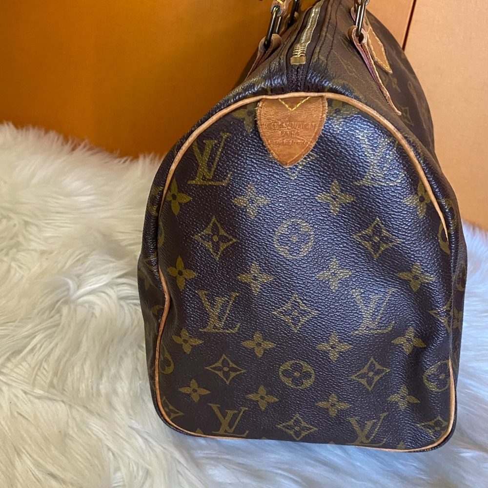 Authentic Speedy - image 3